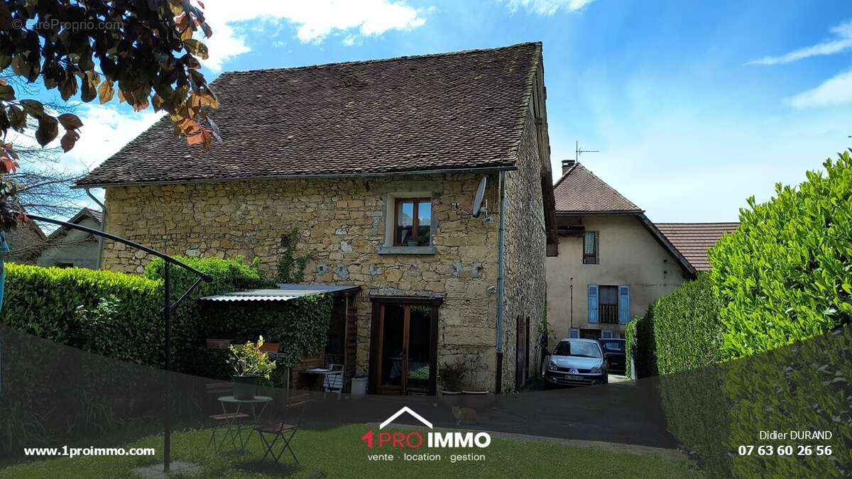n°12 - Maison à SAINT-CHRISTOPHE-SUR-GUIERS