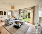 Appartement à MAINVILLIERS