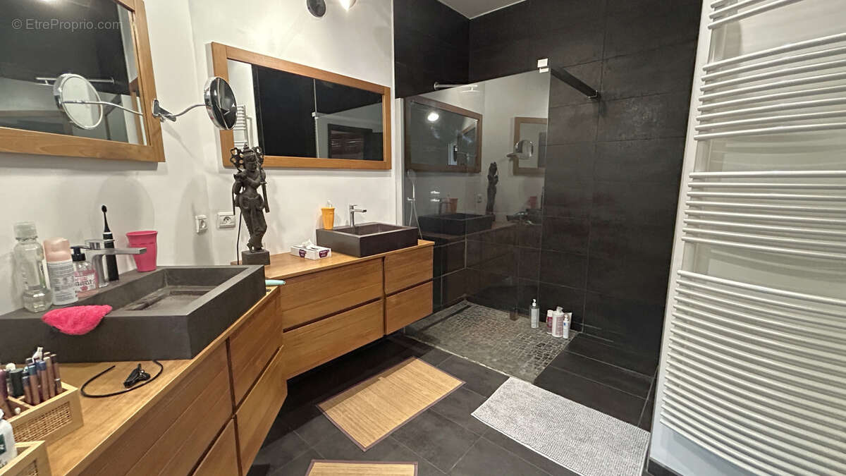 Maison à SAINT-MARTIN-DE-LONDRES