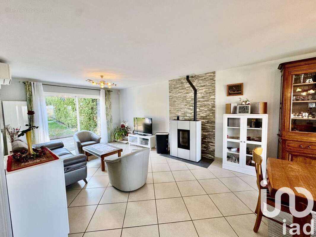 Photo 8 - Maison à CORBEIL-ESSONNES