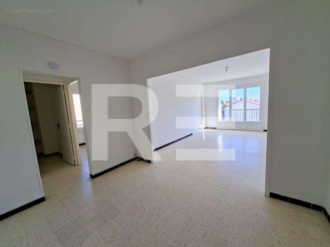 Appartement à NIMES