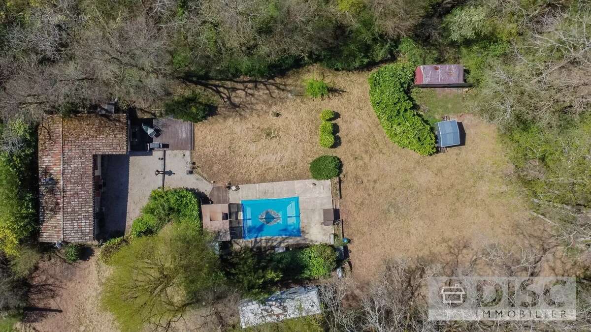 Maison à ROUSSAYROLLES