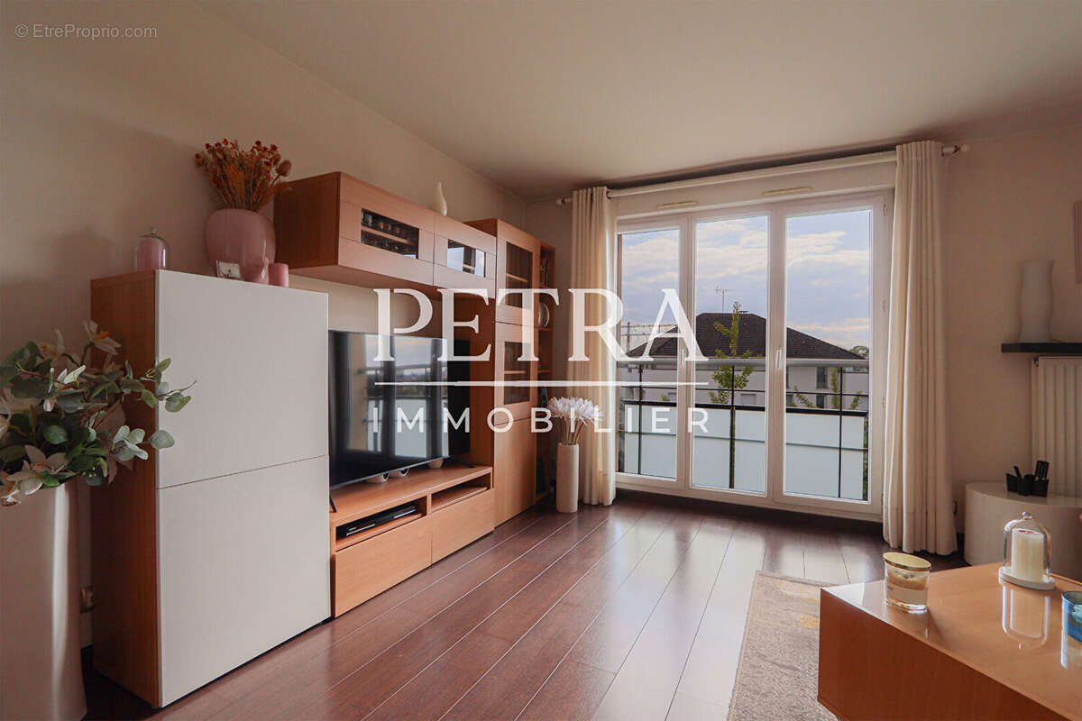 Appartement à CHEVILLY-LARUE