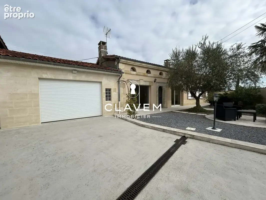 Maison 6 pièces 138 m² à vendre à Peujard (33240) - photo 1