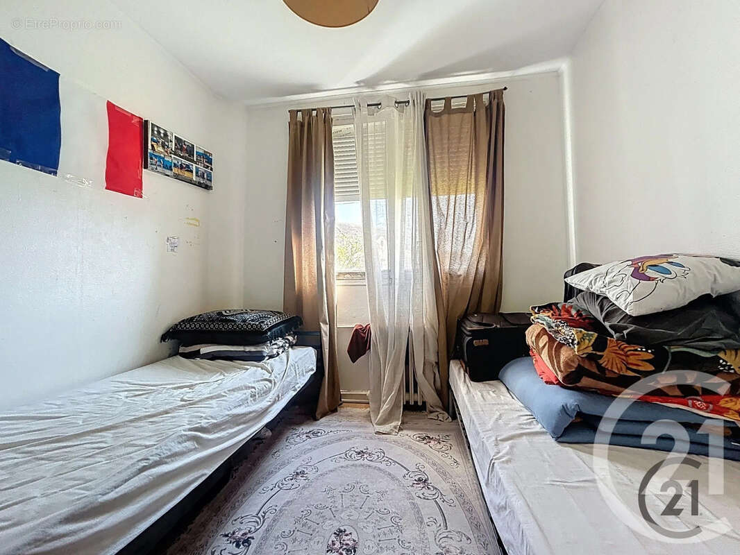 Appartement à MELUN
