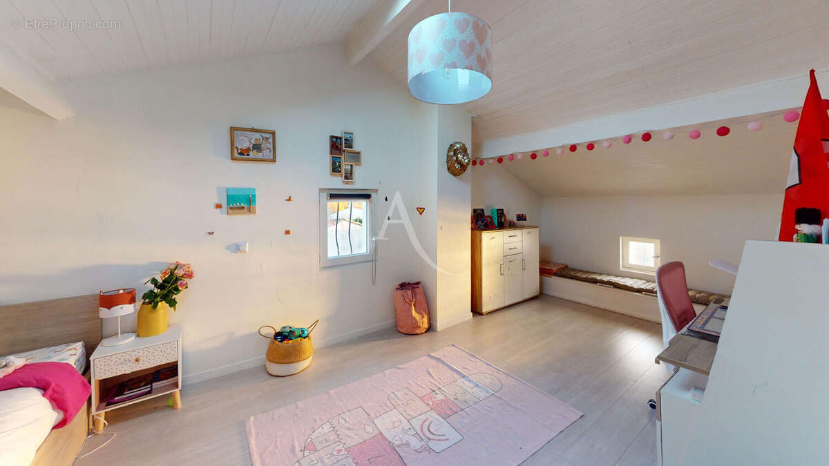 Maison à SAINT-ORENS-DE-GAMEVILLE