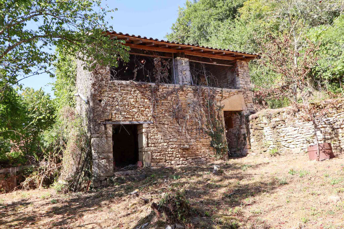 Maison à BEYNAC-ET-CAZENAC