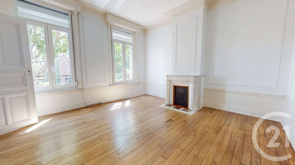 Appartement 89 m² à Saint-Quentin  - photo 9