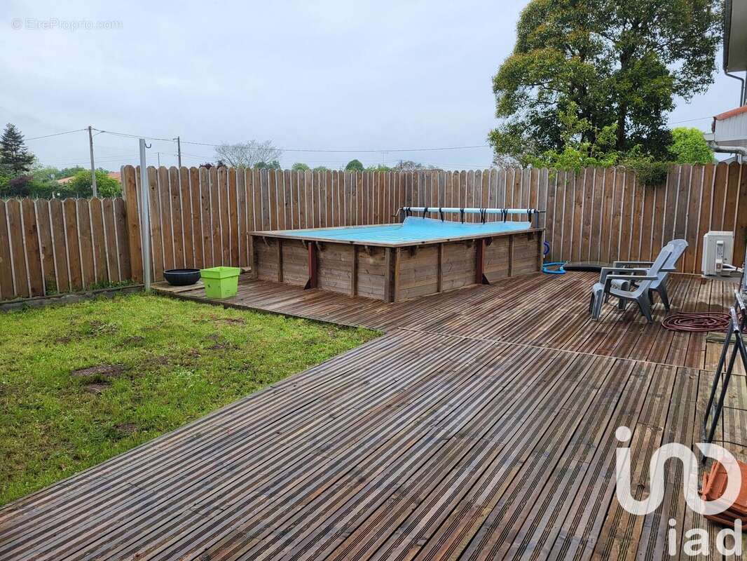 Photo 9 - Maison à SAINT-MEDARD-DE-GUIZIERES