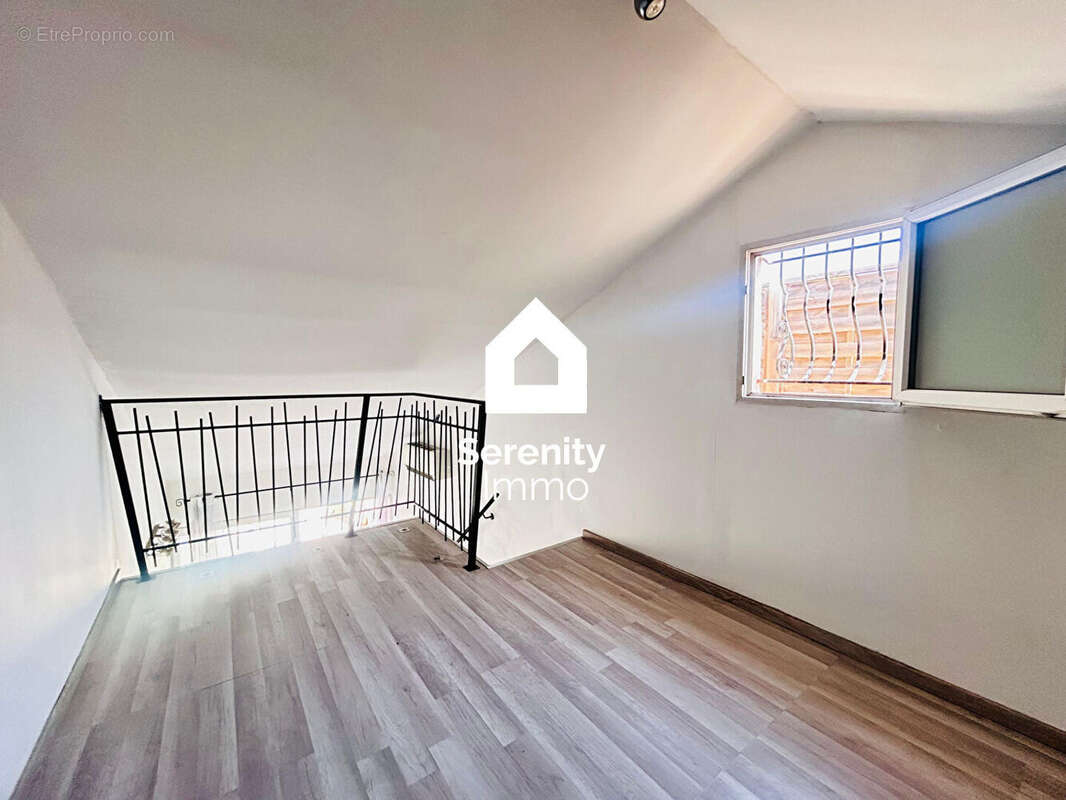 Appartement à MARSEILLE-15E