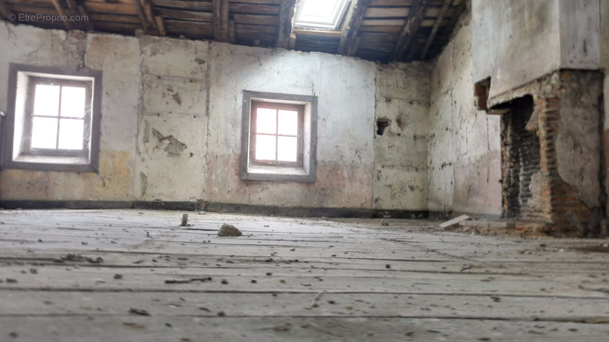 Appartement à NONTRON