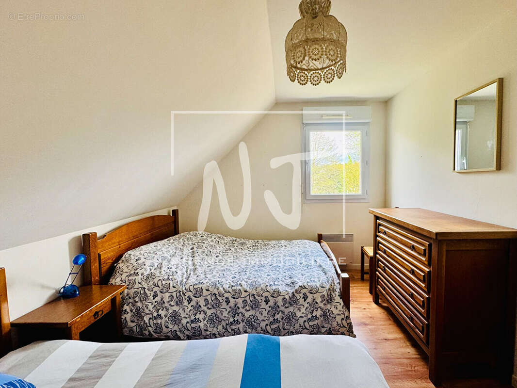 Maison à JUIGNE-SUR-LOIRE