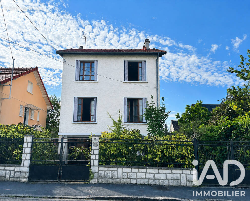 Photo 1 - Maison à YERRES