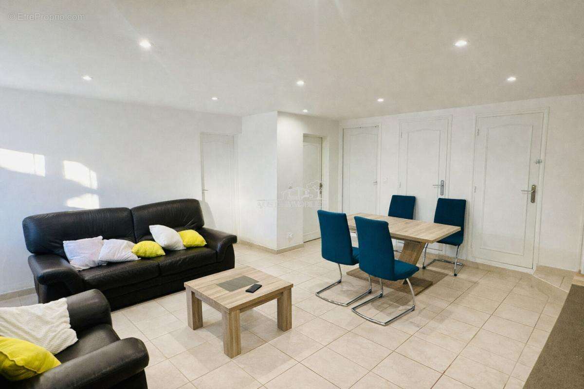 Appartement à PLAN-DE-CUQUES