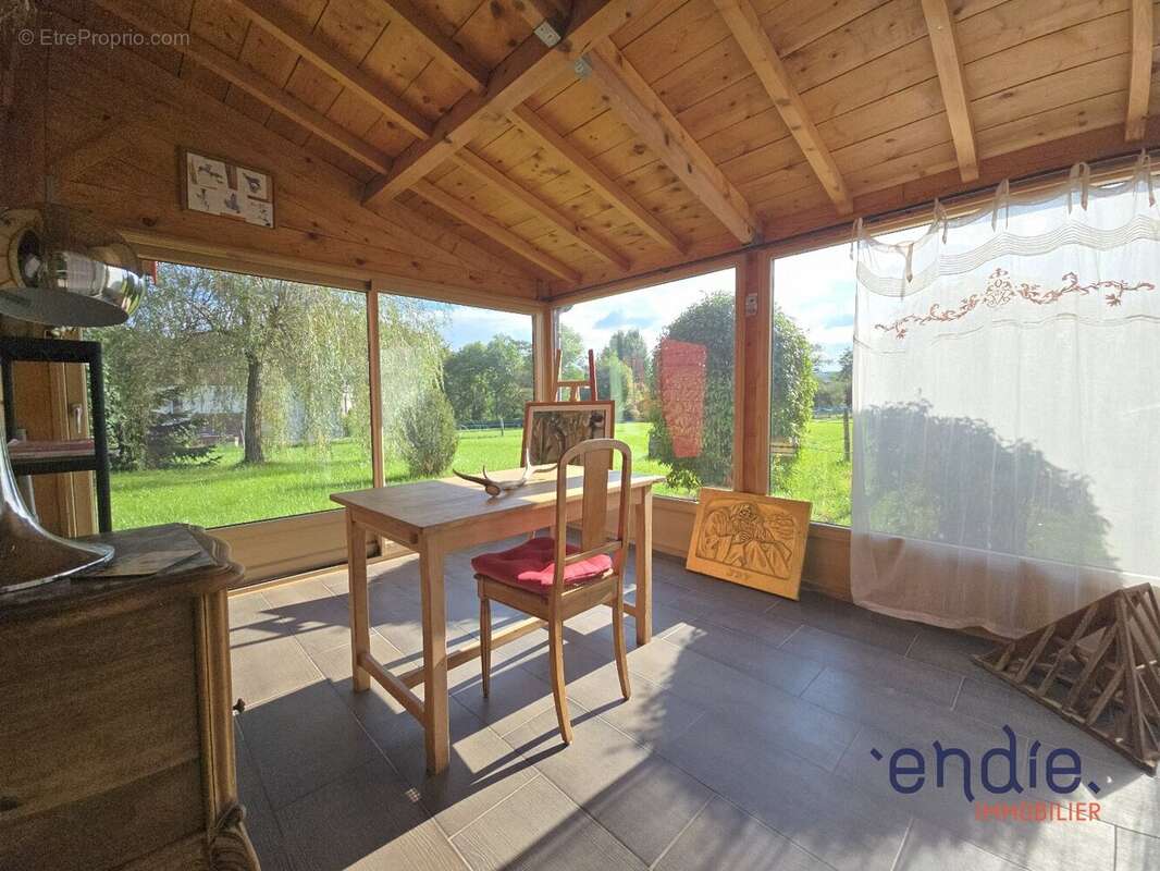 Maison à AUTRY-ISSARDS