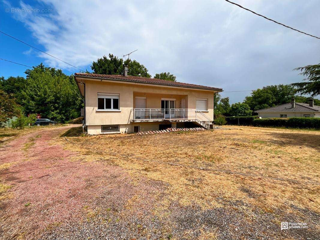 Maison à SAINT-ANDRE-DE-CUBZAC