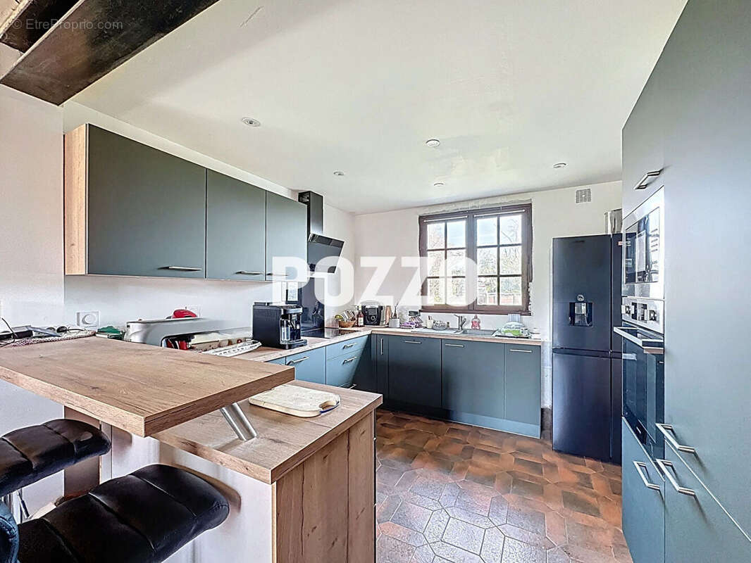 Maison à DRAGEY-RONTHON