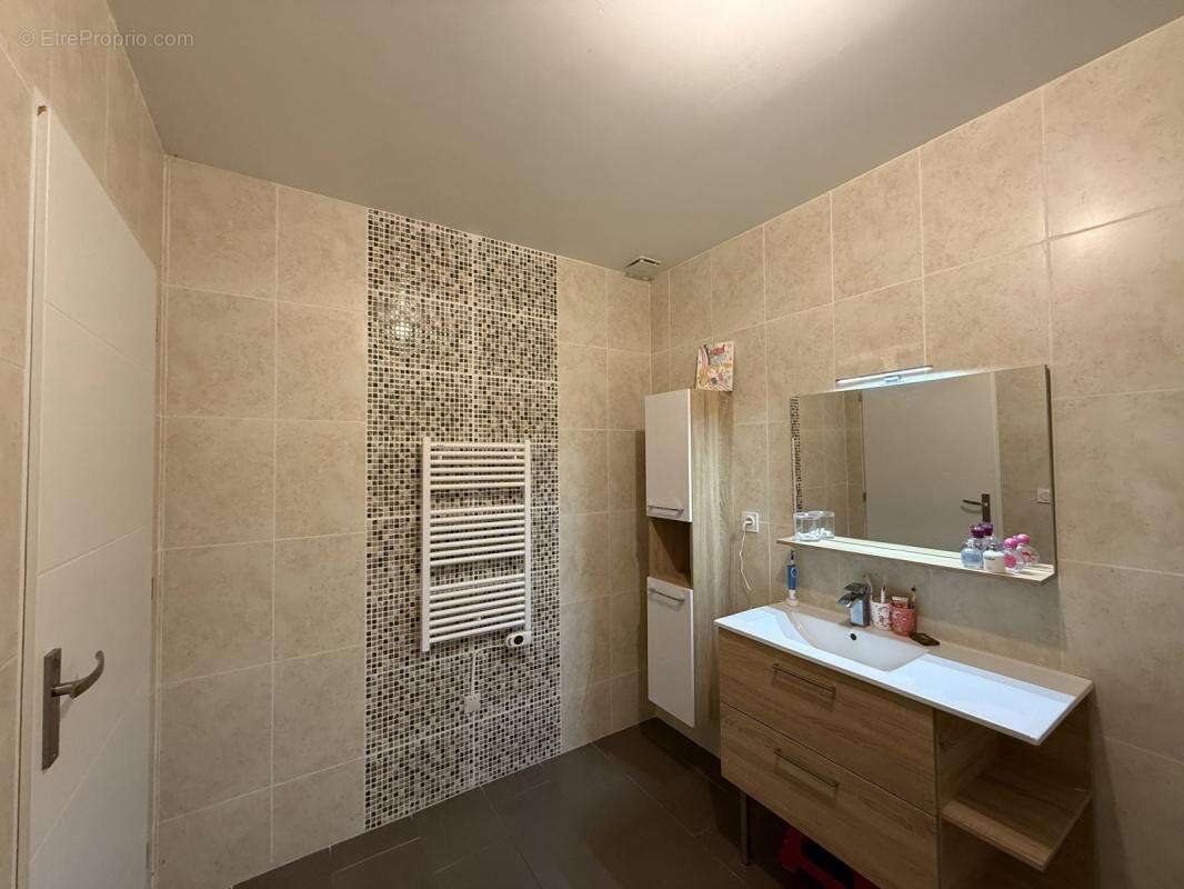 Maison à SAINT-CYPRIEN