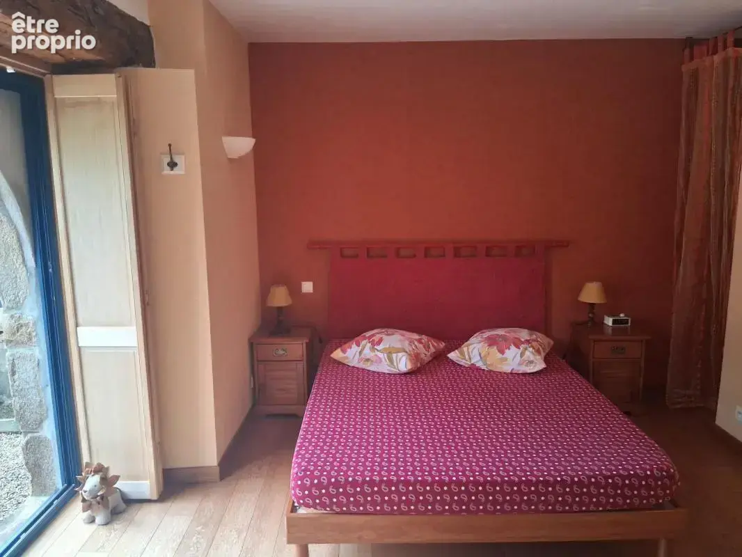 Maison pierre T6 163m² sur jardin arboré 1137m² à BRECH - photo 3