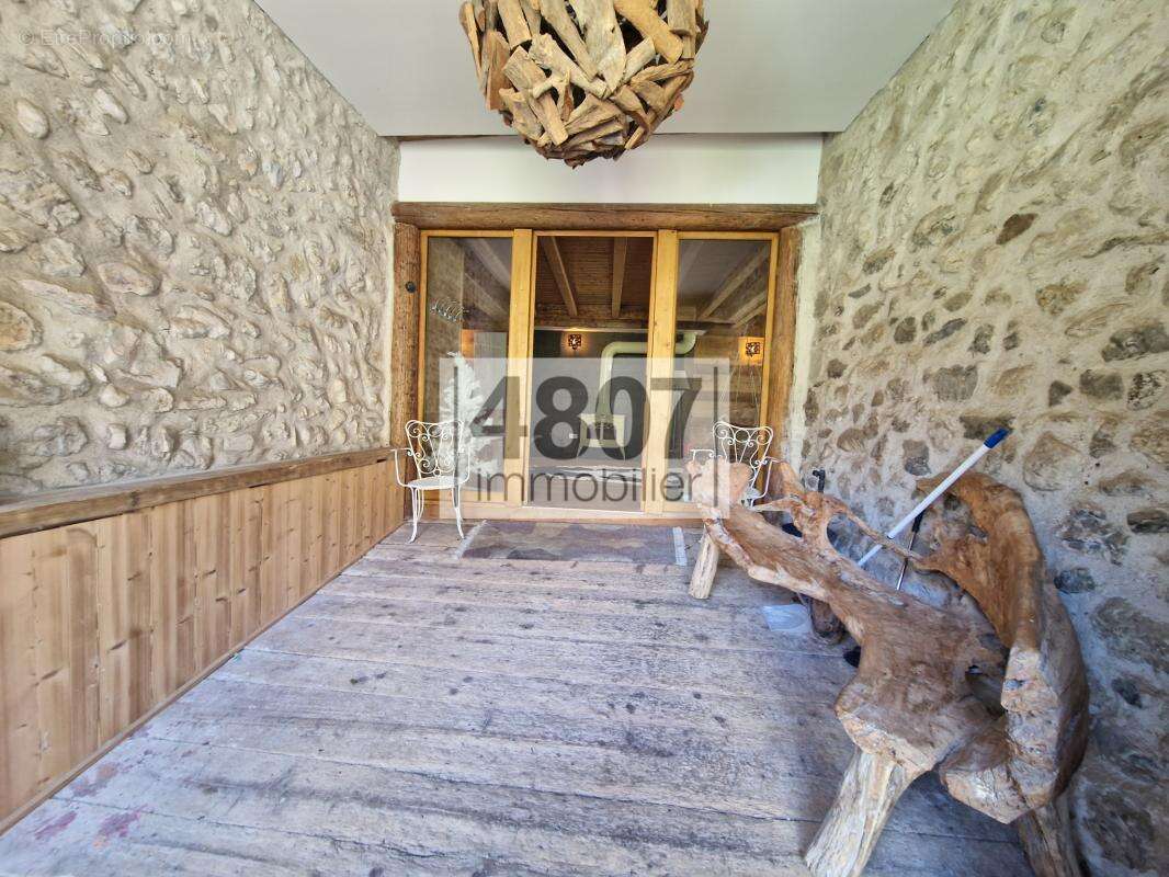 Appartement à HABERE-LULLIN