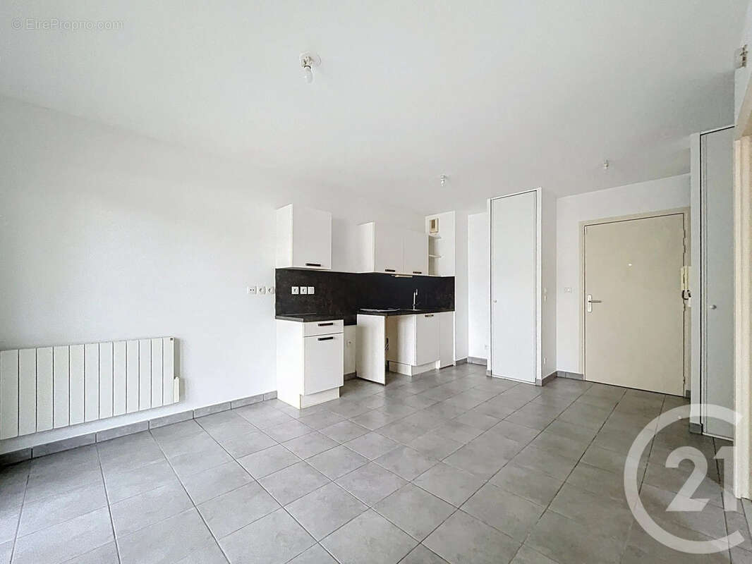 Appartement à LYON-8E