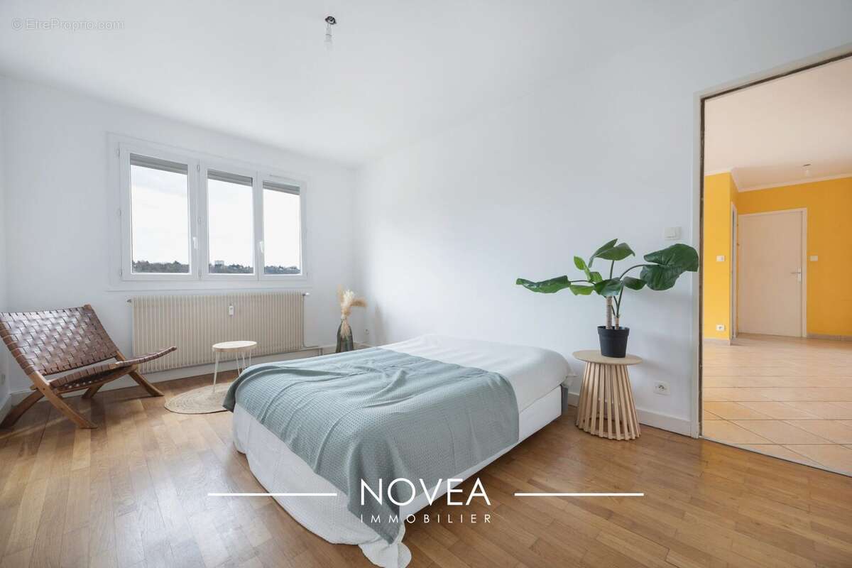 Appartement à FONTAINES-SUR-SAONE