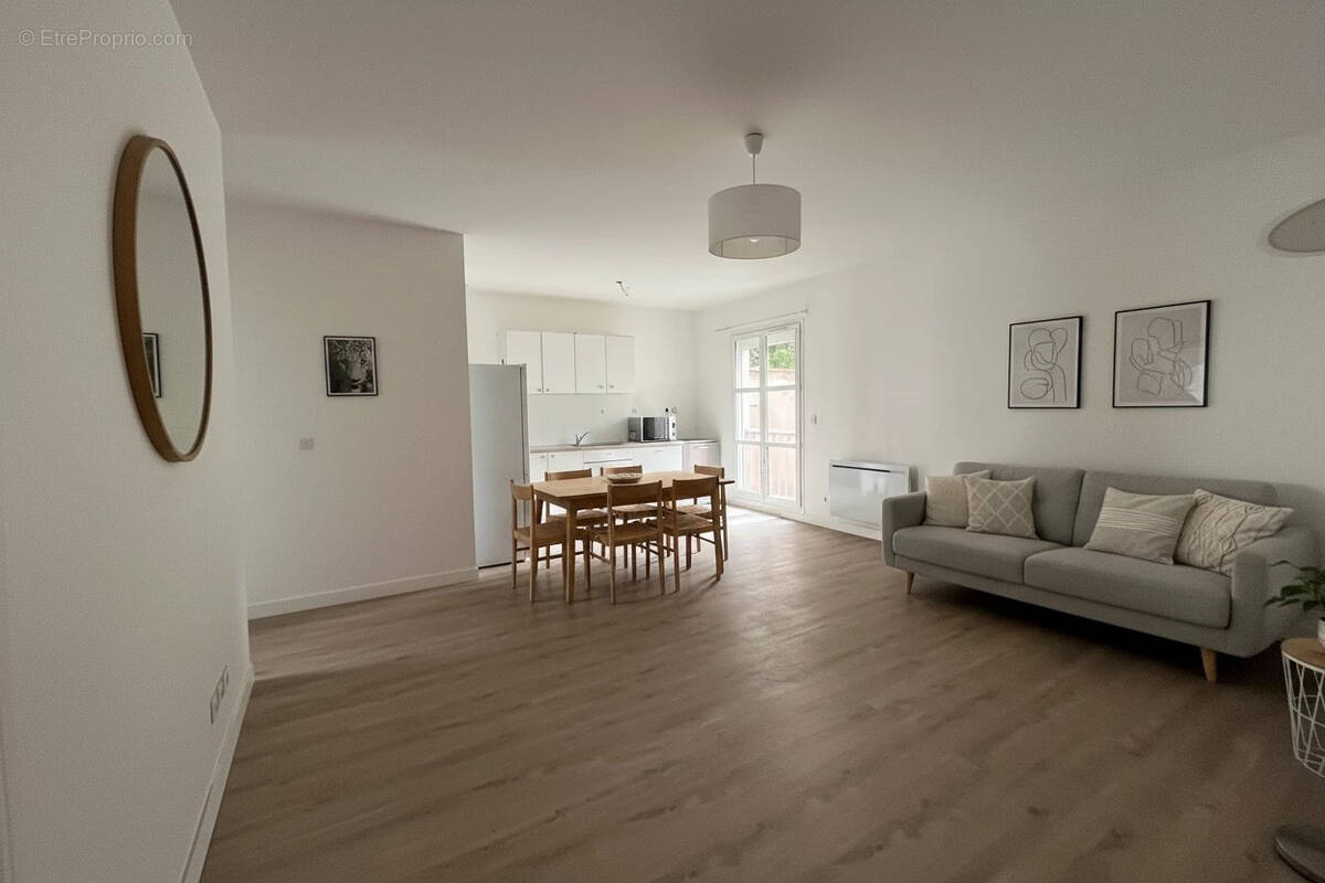 Appartement à FONTAINEBLEAU