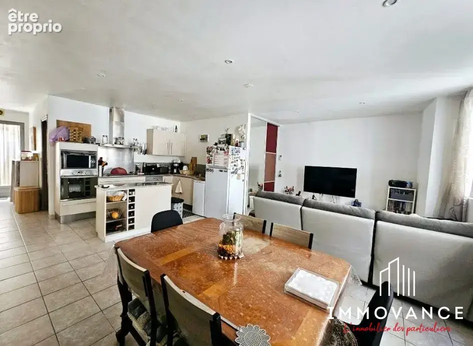 Appartement 3 pièces 65 m² à vendre à Saint-Affrique (12400) - photo 2