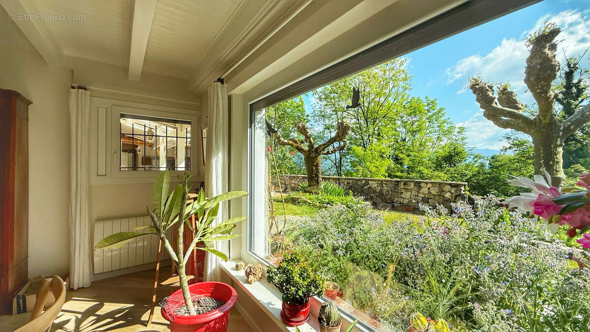 Maison à TULLINS