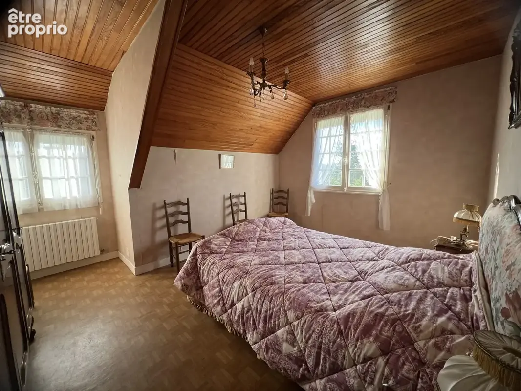ERQUY, à 500 mètres du centre ville maison lumineuse de 191 m2 habitable - photo 12