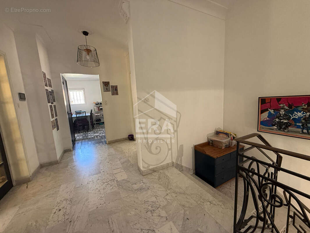 Maison 195m² à martigues - photo 13