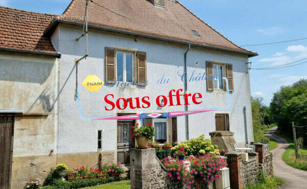 Maison à LA CLAYETTE