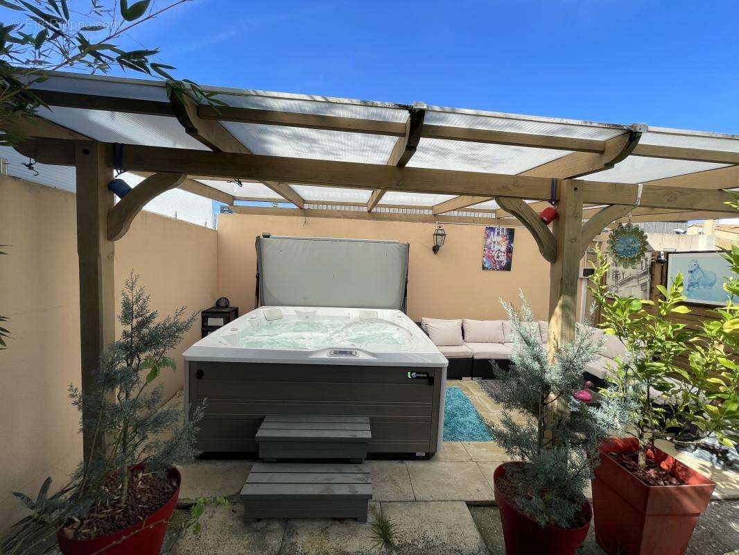 Maison à LE BOUSCAT