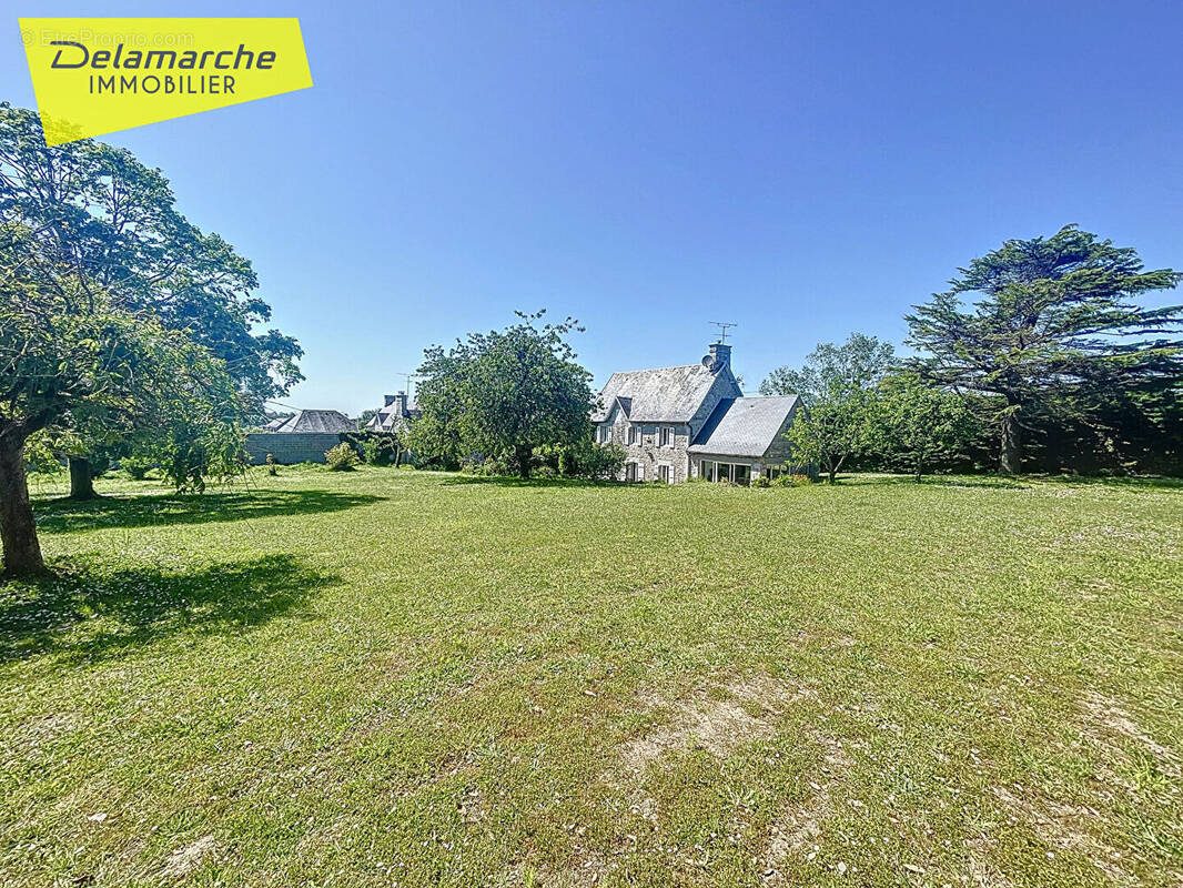 Maison à LINGREVILLE
