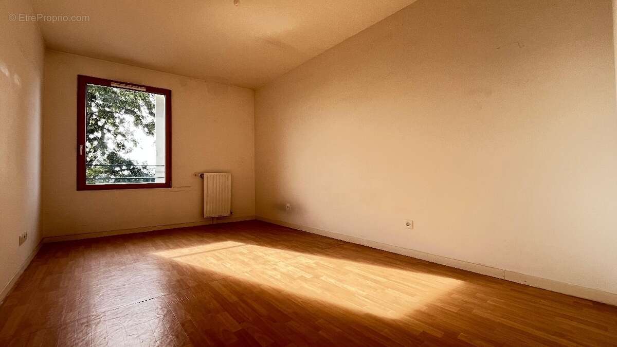 Appartement 51 m² à Louvres  - photo 7