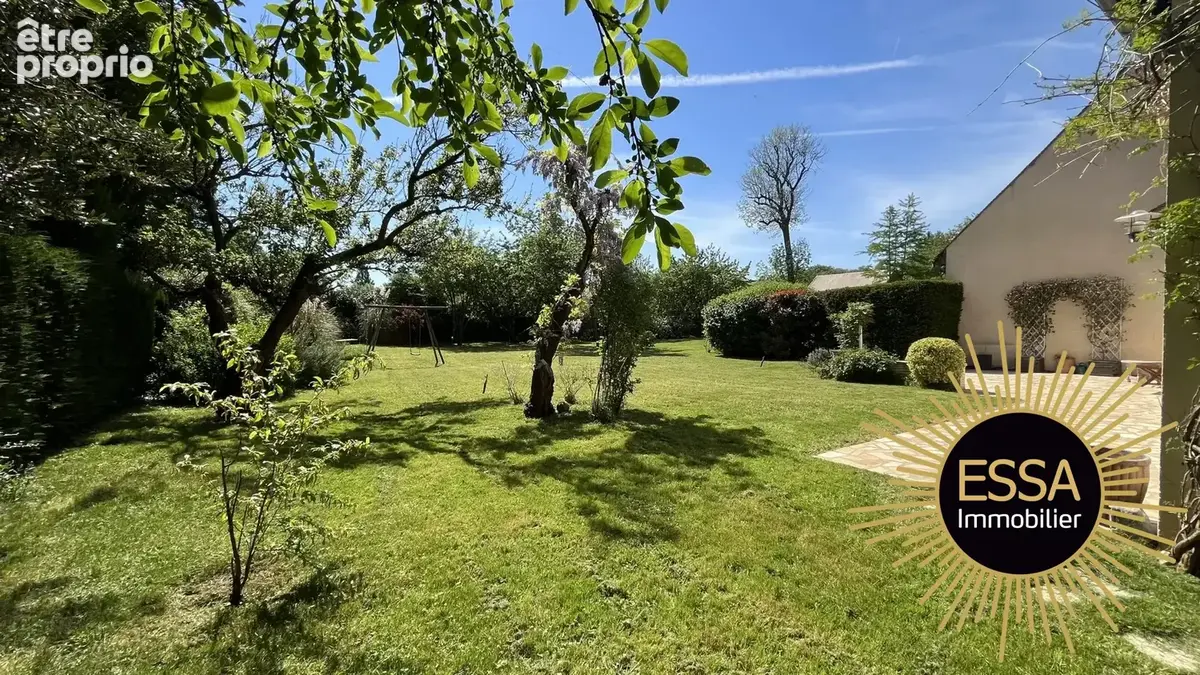 Maison 8 pièces 200 m² à vendre à Chavenay (78450) - photo 3