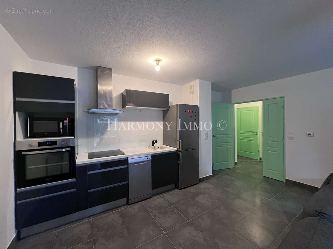 Appartement à FREJUS