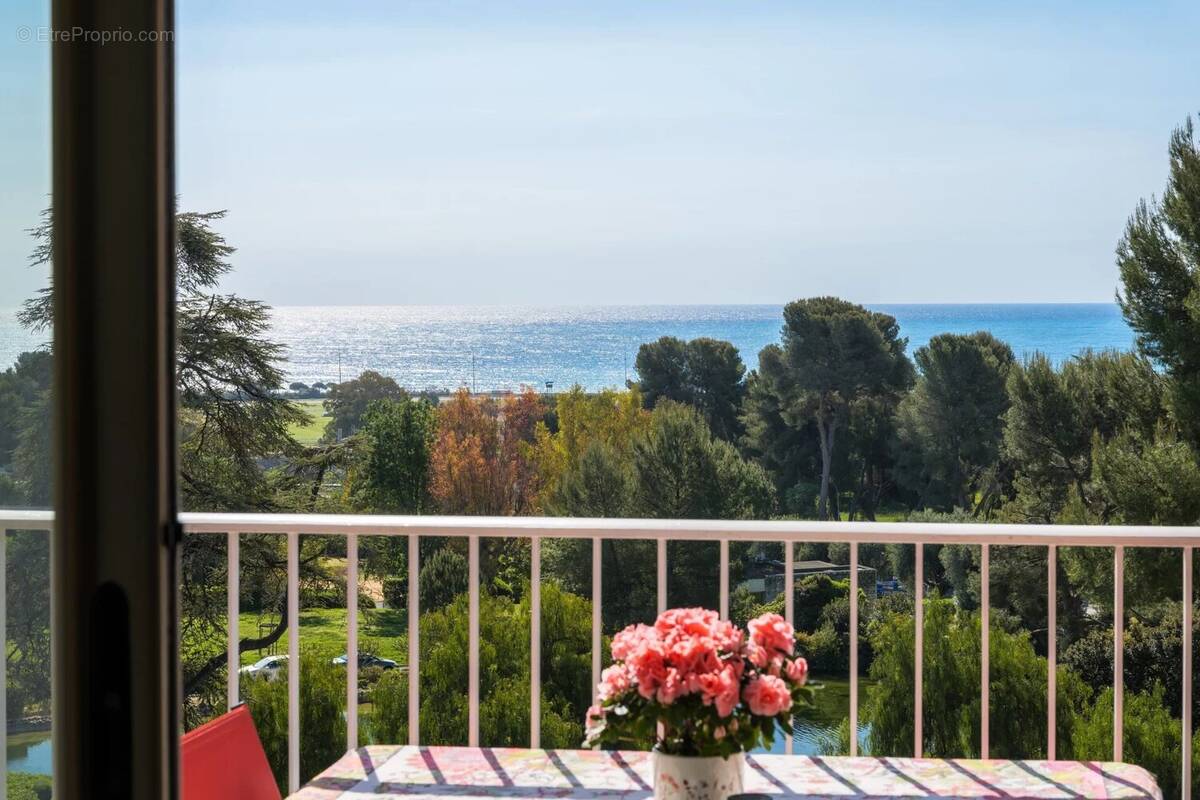Appartement à CAGNES-SUR-MER