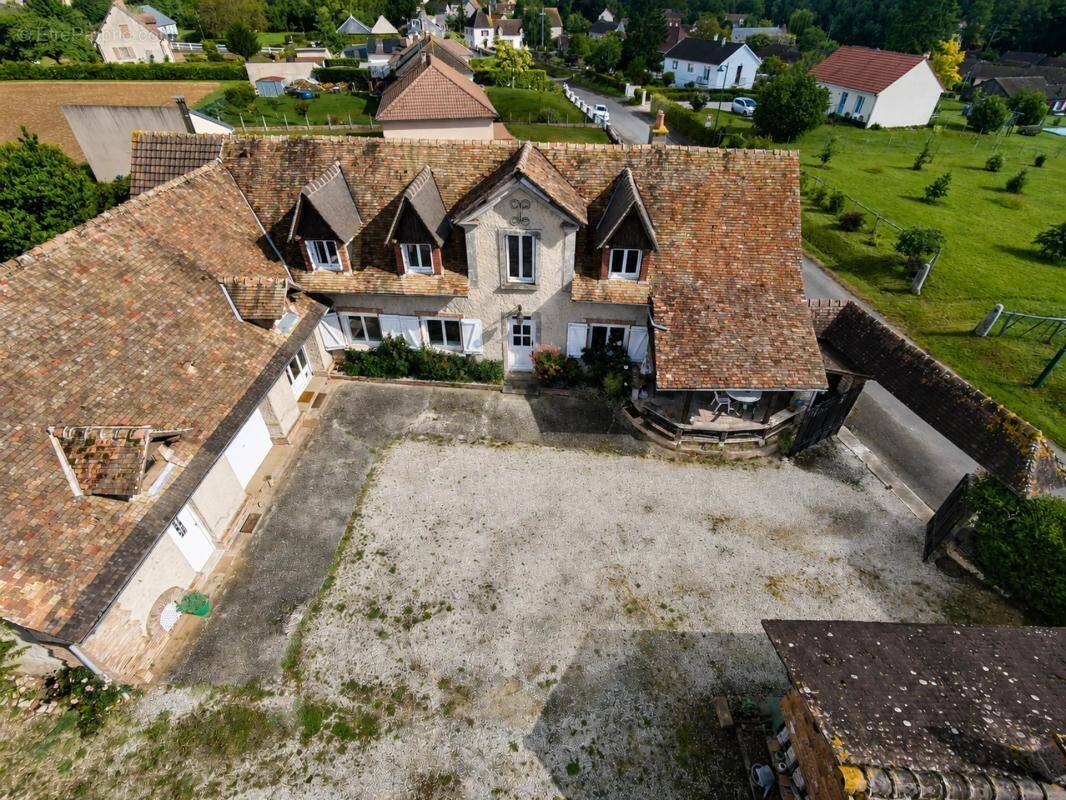 Maison à FYE