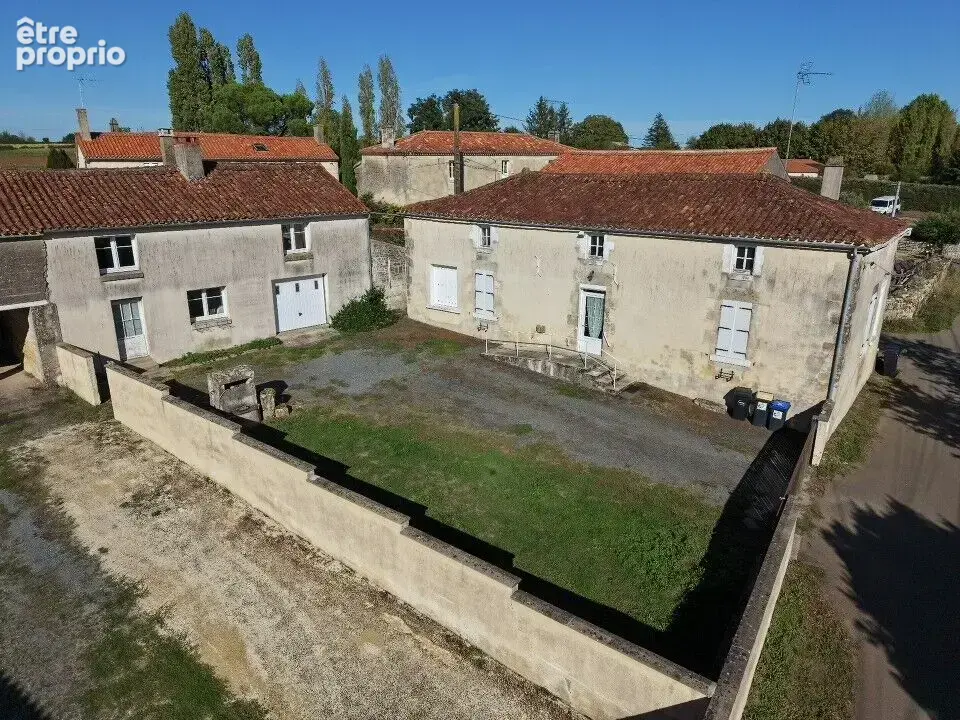Maison à FOUSSAIS-PAYRE
