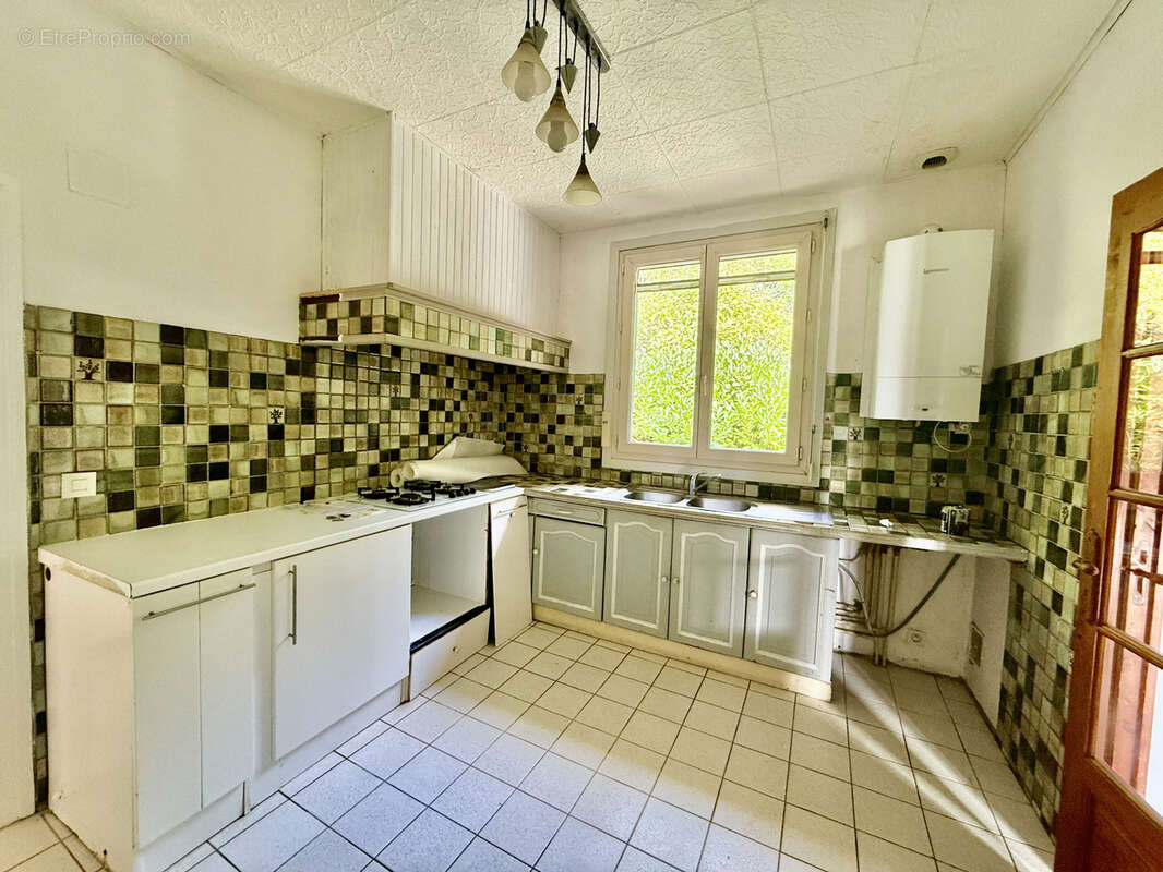 Maison à MARCILLAC-SAINT-QUENTIN