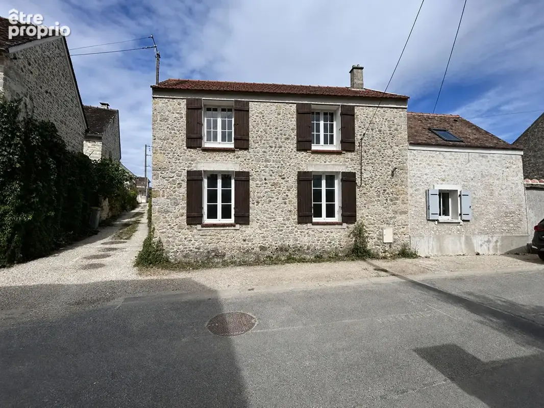 Maison 8 pièces 135 m² à vendre à Recloses (77760) - photo 2
