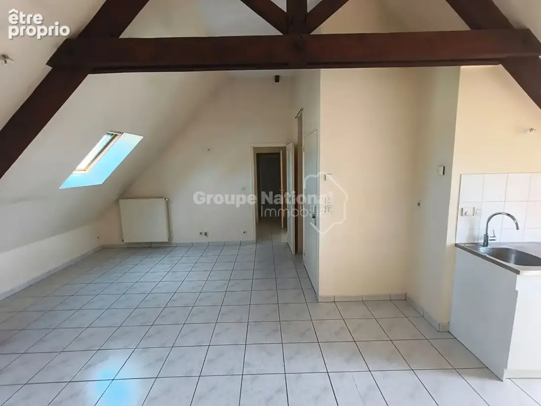 Appartement rare - rue de la Scellerie à Tours - photo 3