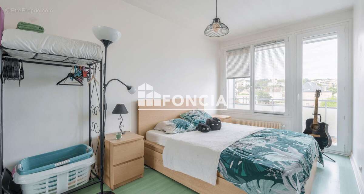 T5 lumineux avec balcon-terrasse – Dernier étage – Vue dégagée - photo 7