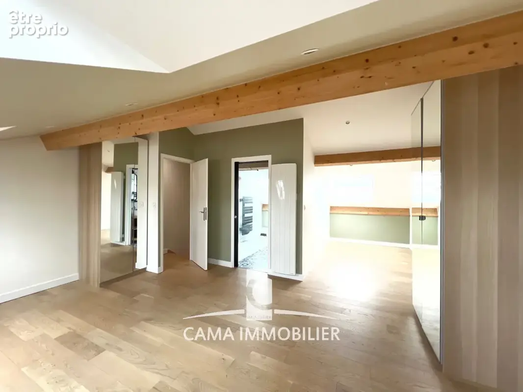 Maison mitoyenne en excellent état dans une résidence familiale recherchée - photo 16