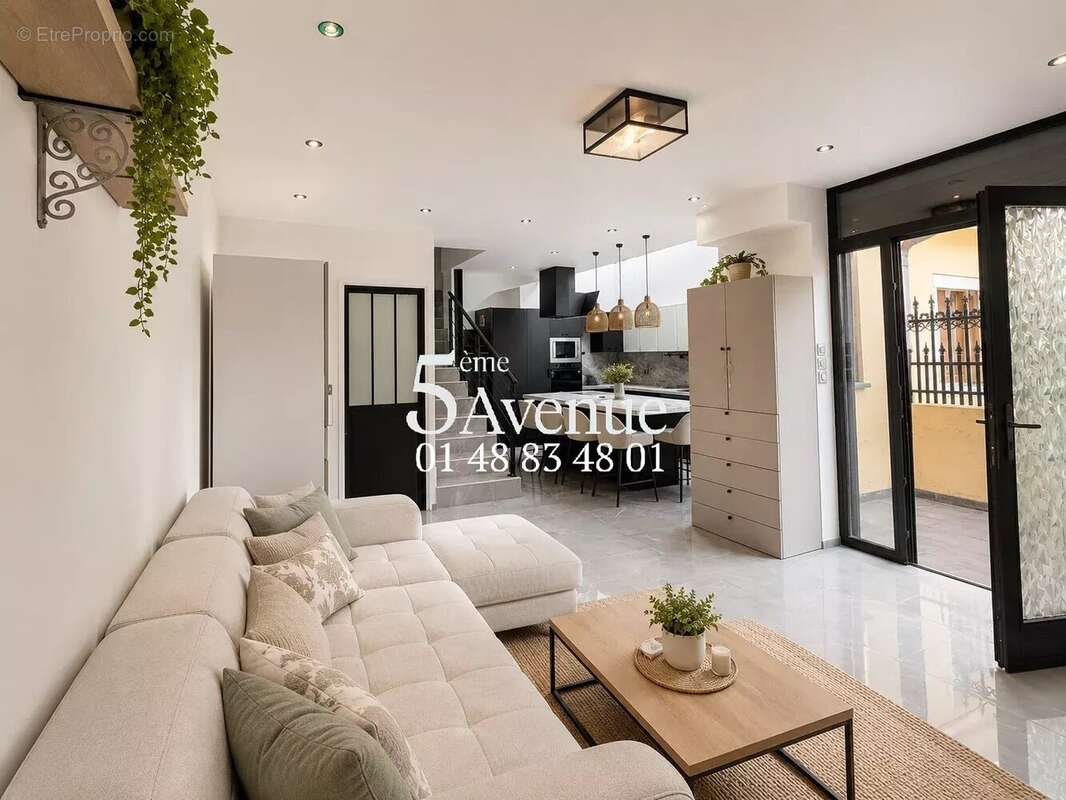 Appartement à SAINT-MAUR-DES-FOSSES