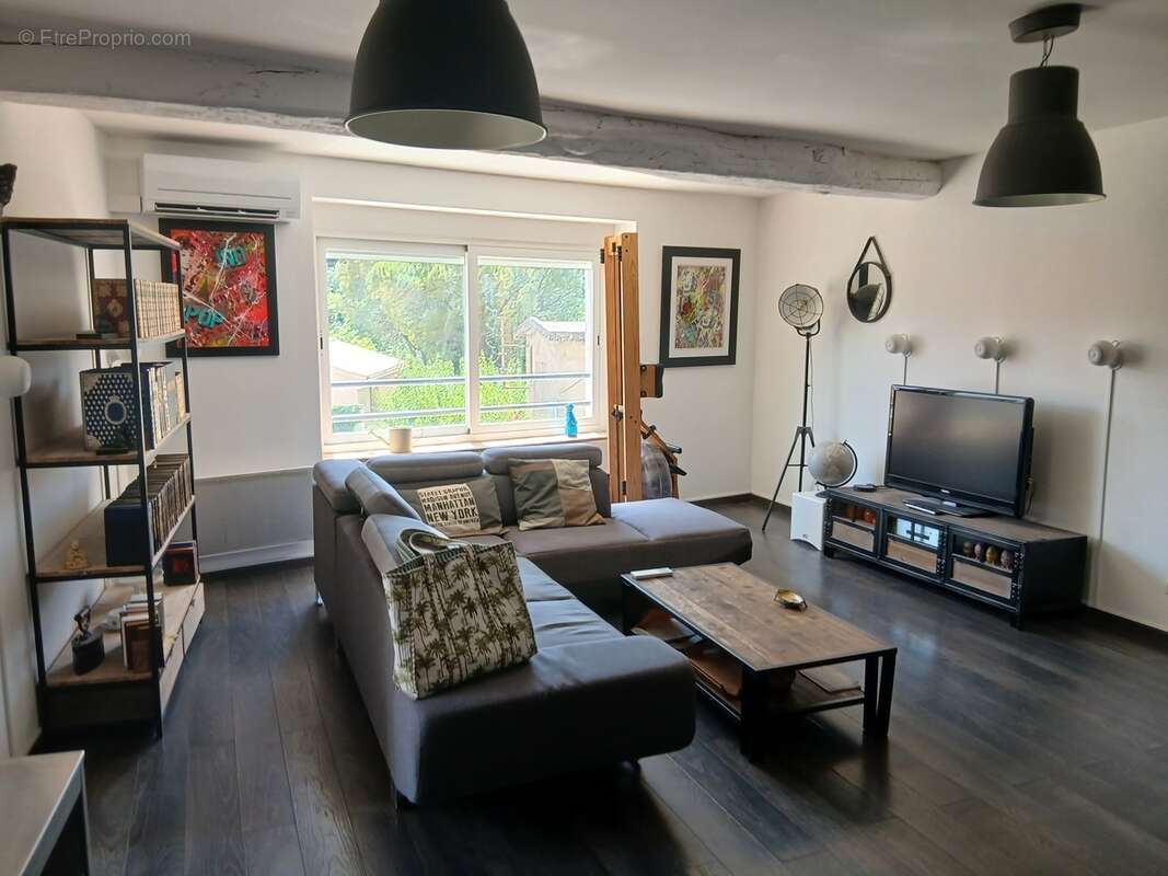 Appartement à ROCBARON