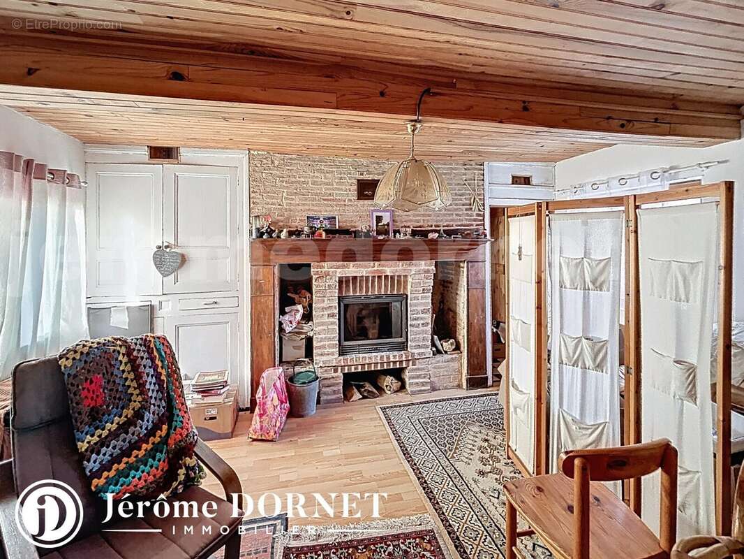 cuv_00004 - Maison à BRETEUIL