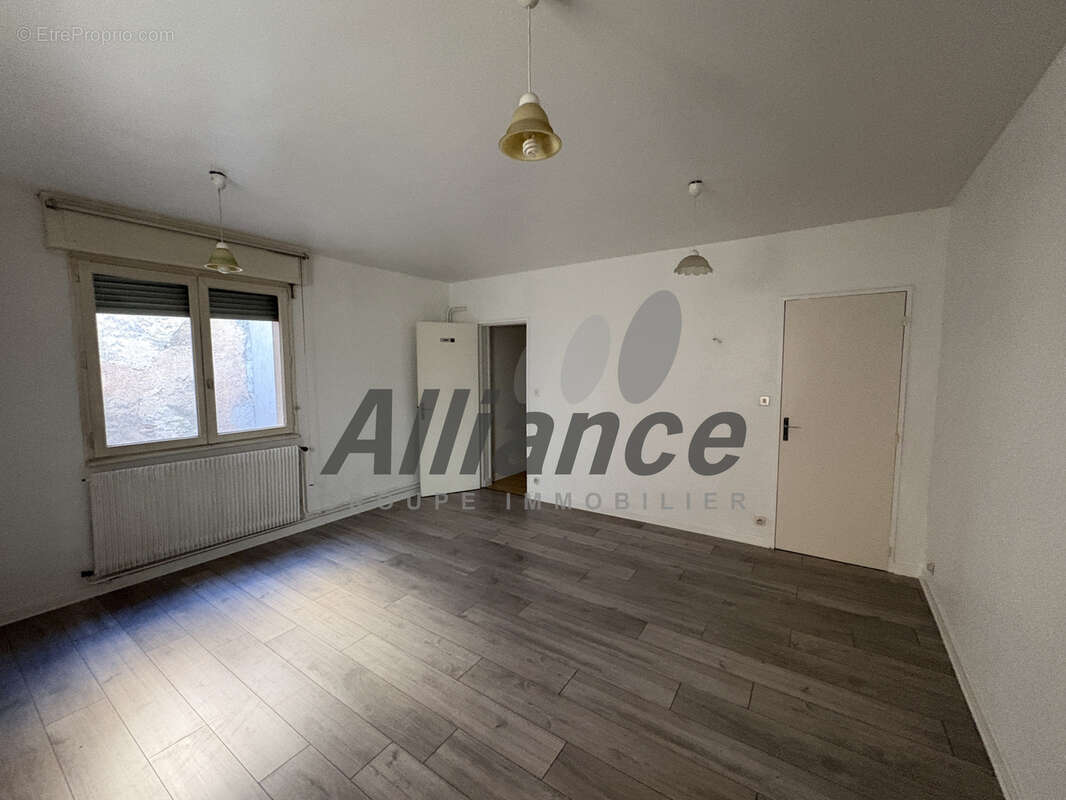 Appartement à LUXEUIL-LES-BAINS