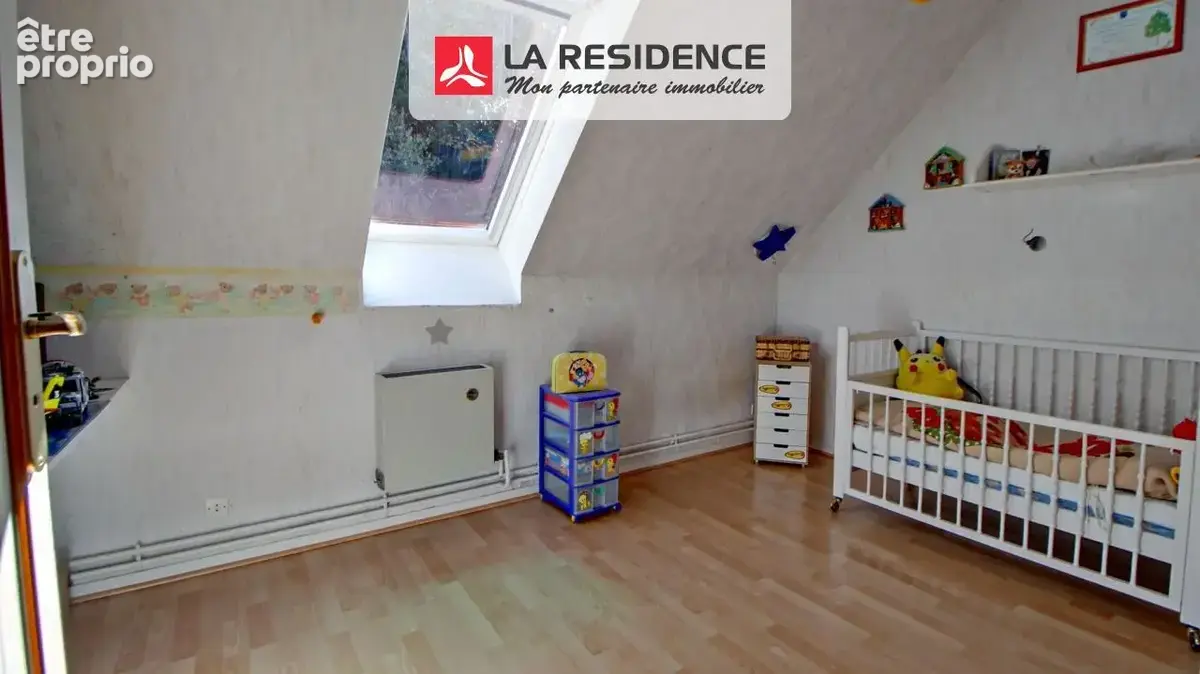 Maison 7 pièces 128 m² à vendre à Les Clayes-Sous-Bois (78340) - photo 9